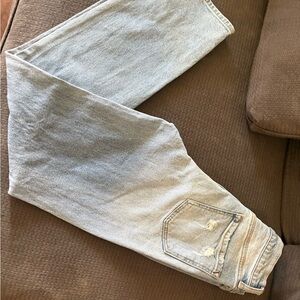 Women’s Light Blue Jeans